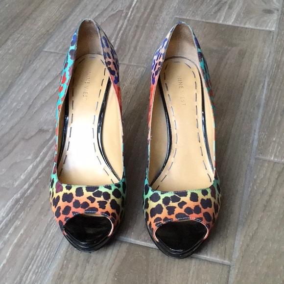 Nine West Colorful Cheetah Print Open-Toe Heels. - Picture 3 of 7